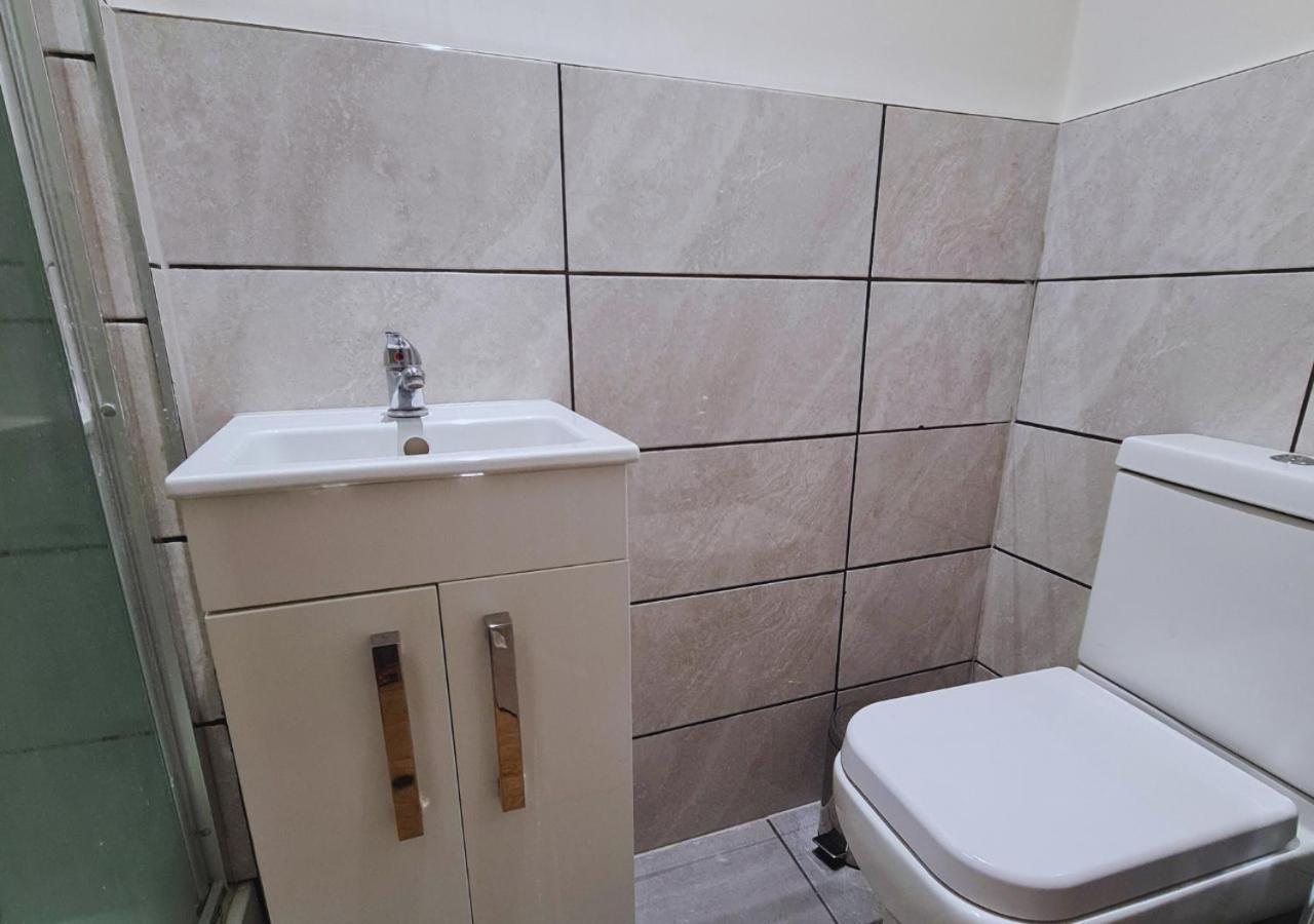 Modern 2 Bedroom Apartment In Peckham Лондон Екстер'єр фото